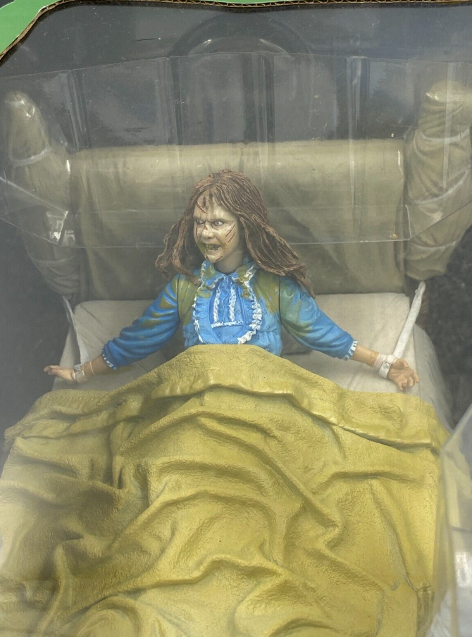 Neca exorcist boxed best sale set