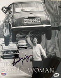 Bionic Woman - Lindsay Wagner - Signed Photo With PSA/DNA Certification